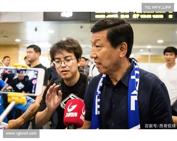 豪门主帅压力山大 曼联与申花教练都曾因压力崩溃想哭 豪门主帅压力山大 曼联与申花教练都曾因压力崩溃想哭